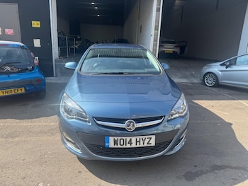 Used Vauxhall Astra 2014 for sale - 79324832: Photo