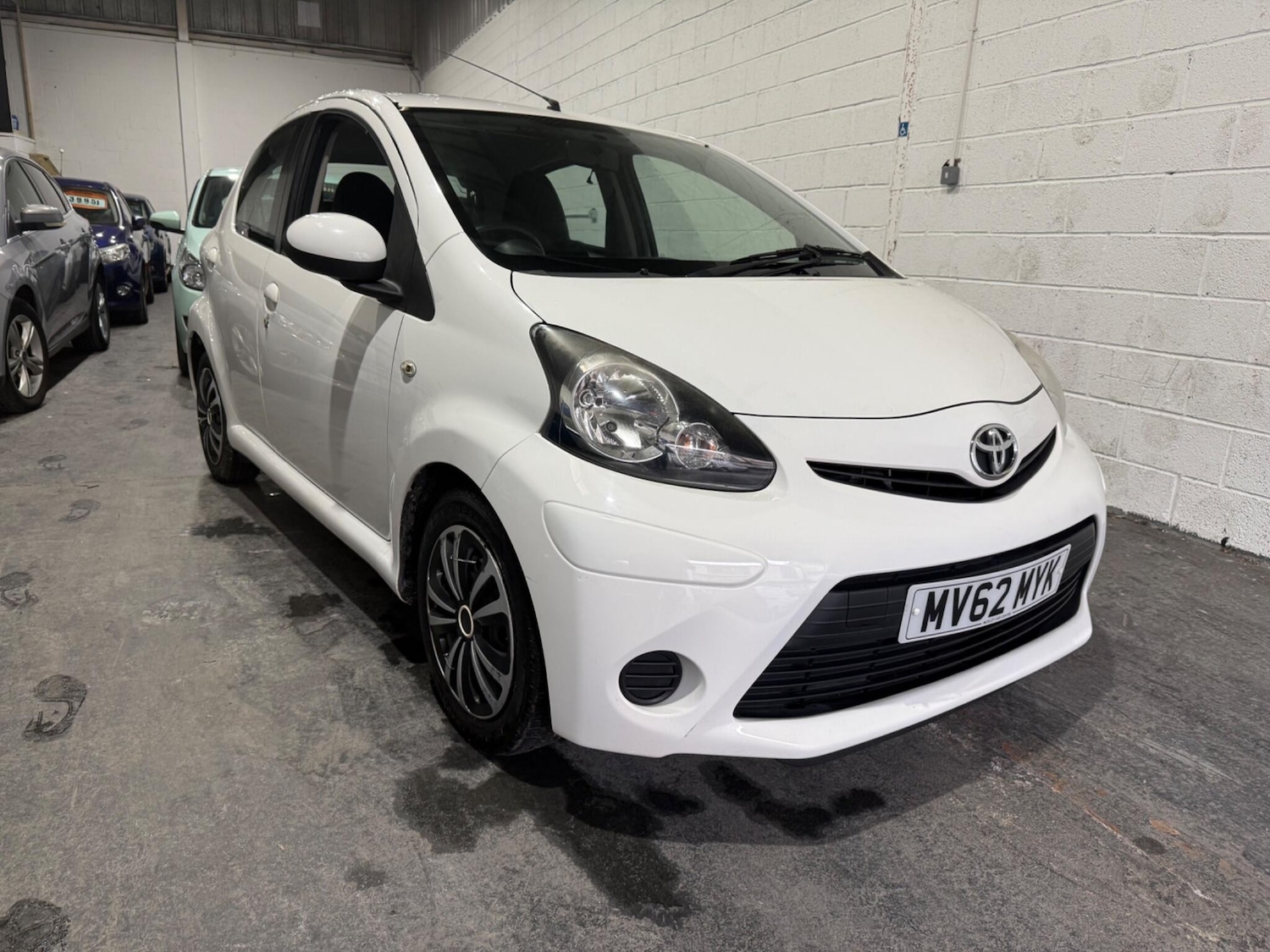 Used Toyota AYGO 2013 for sale - 77396231: Photo 1