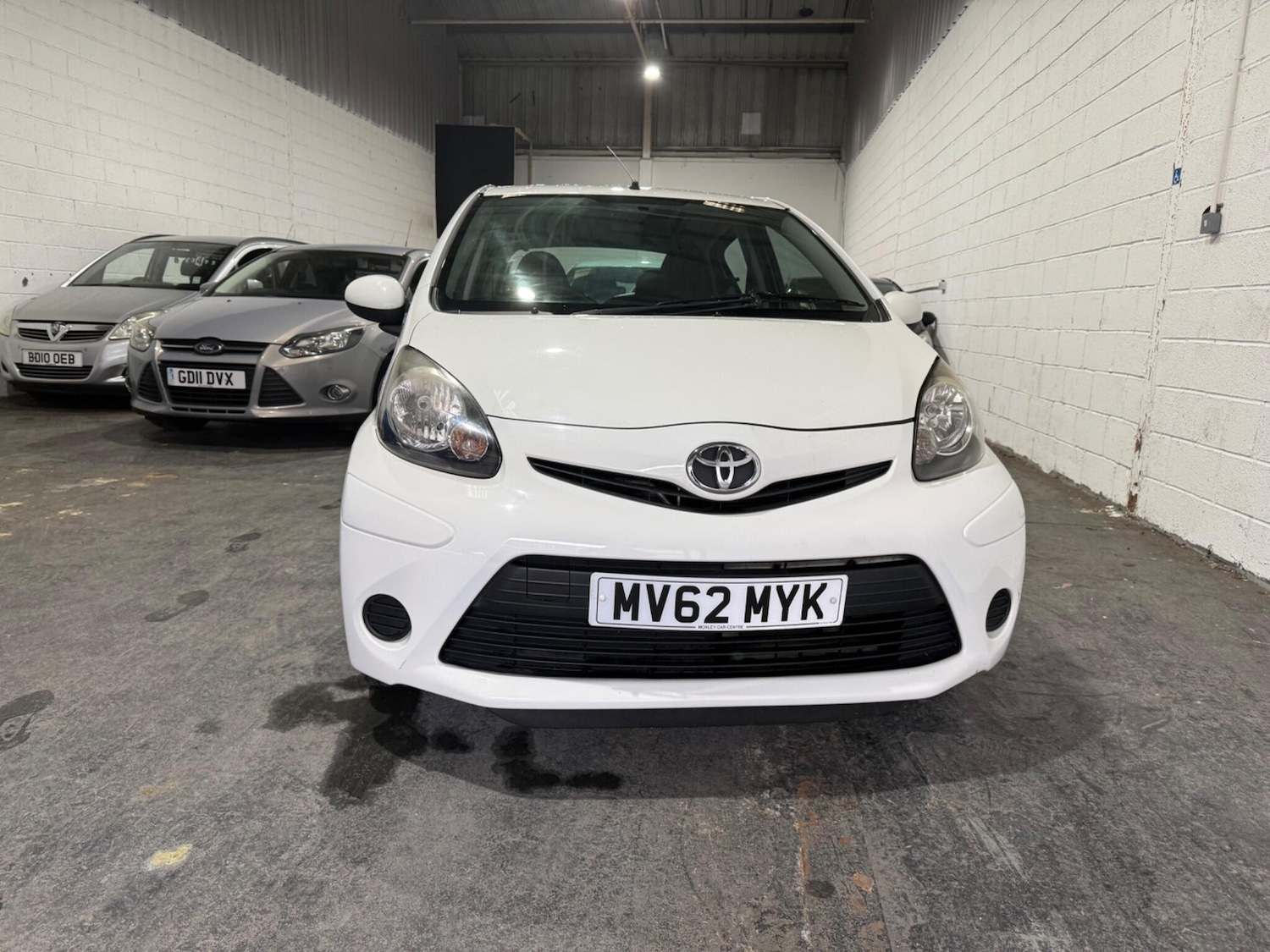 Used Toyota AYGO 2013 for sale - 77396231: Photo 2