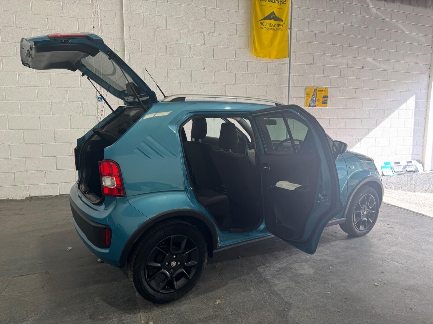 Used Suzuki Ignis 2017 for sale - 77925633: Photo 22