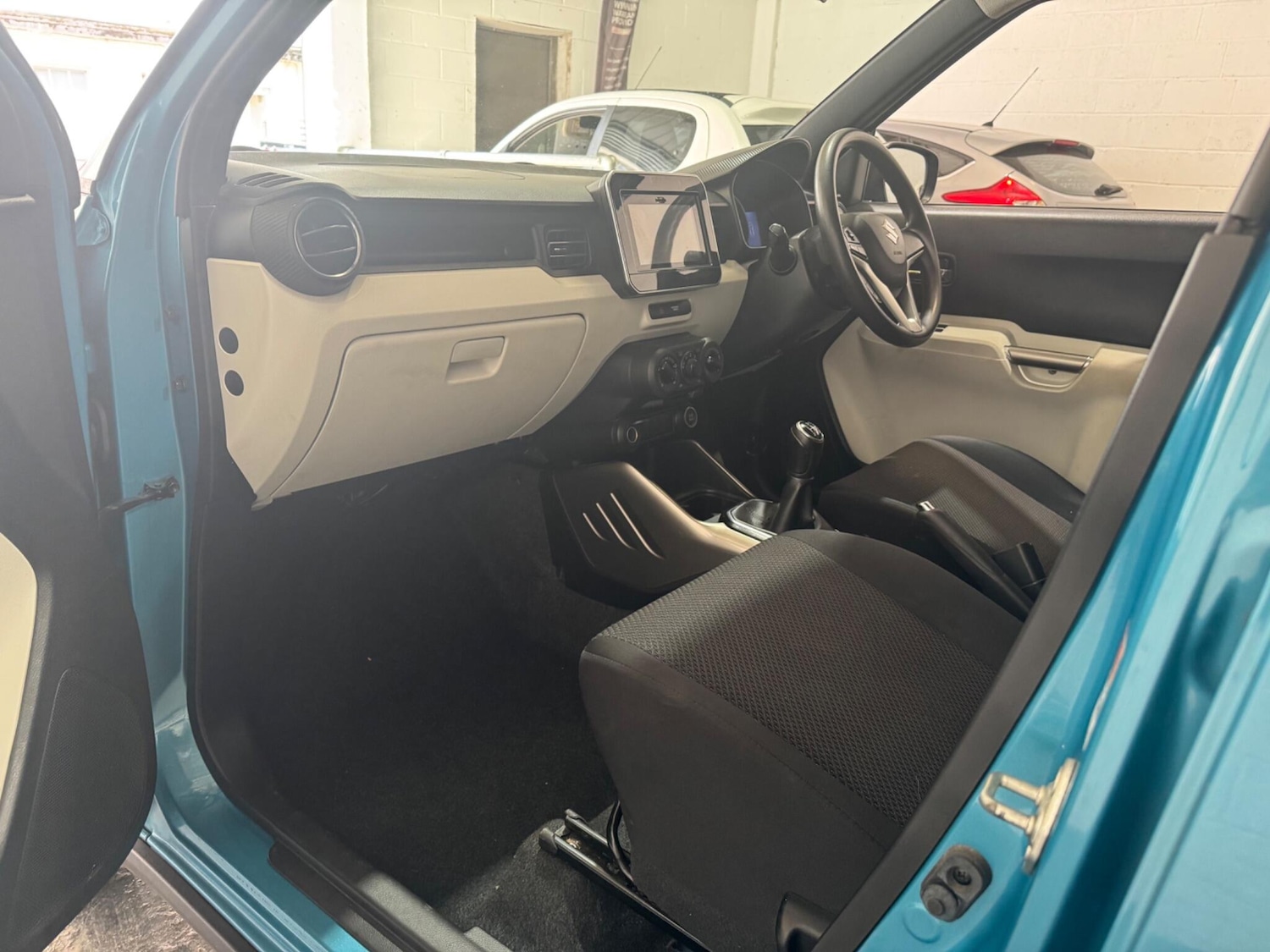 Used Suzuki Ignis 2017 for sale - 77925633: Photo 46