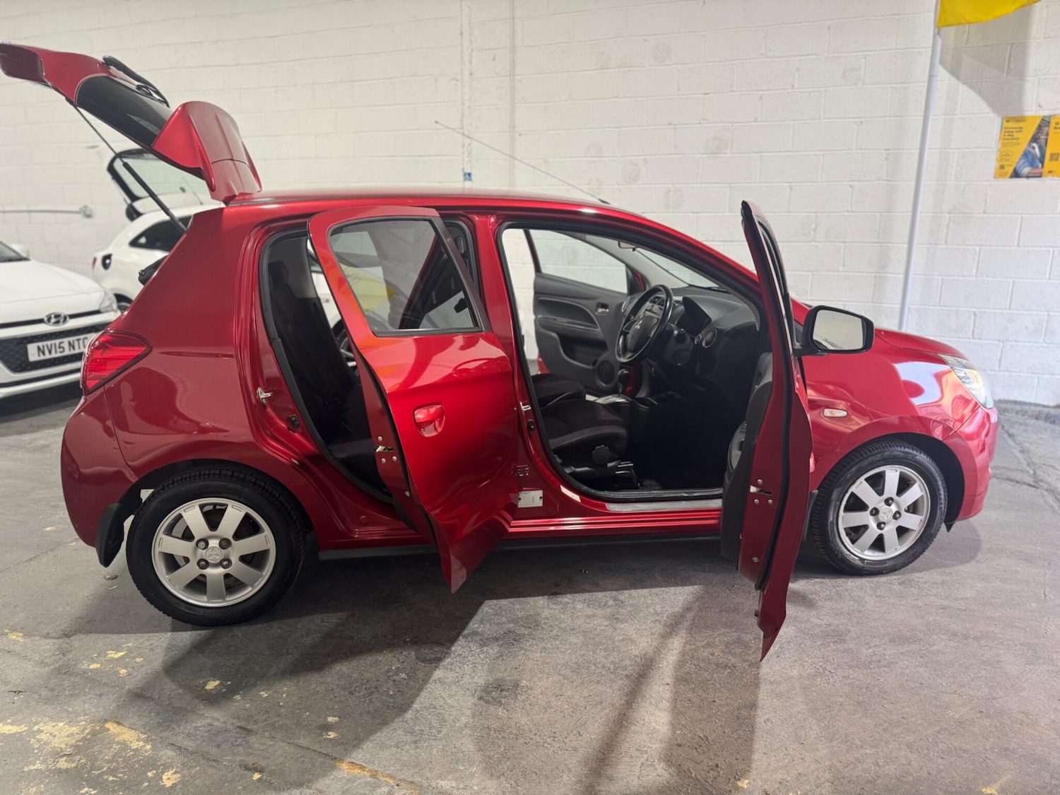 Used Mitsubishi Mirage 2014 for sale - 77957713: Photo 11