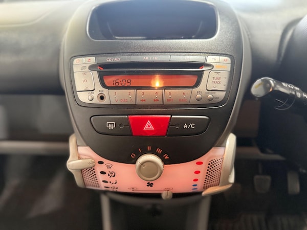 Used Citroen C1 2011 for sale - 76190077: Photo 31