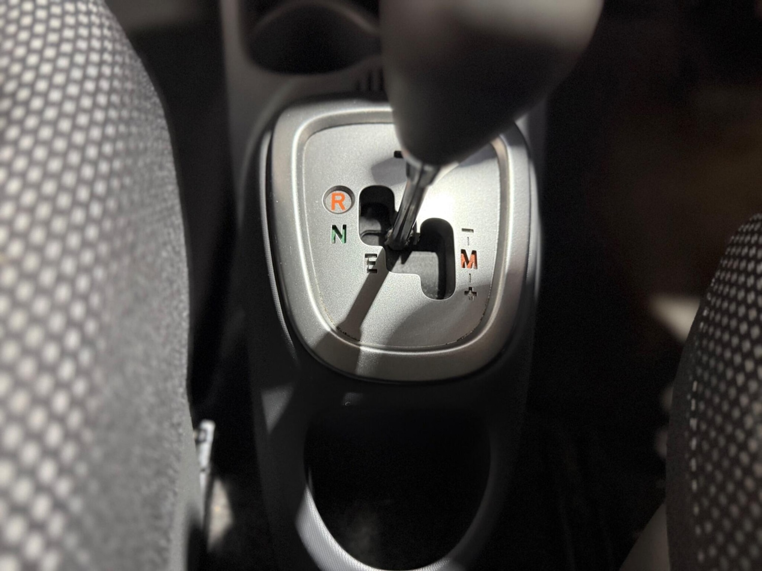 Used Toyota AYGO 2009 for sale - 76849622: Photo 19