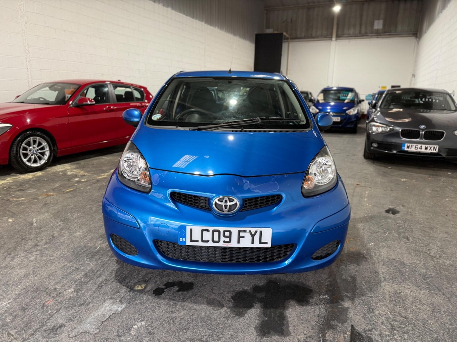 Used Toyota AYGO 2009 for sale - 76849622: Photo 2