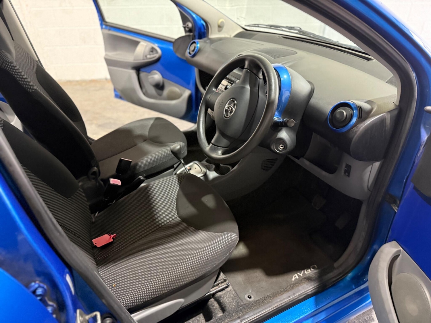 Used Toyota AYGO 2009 for sale - 76849622: Photo 22