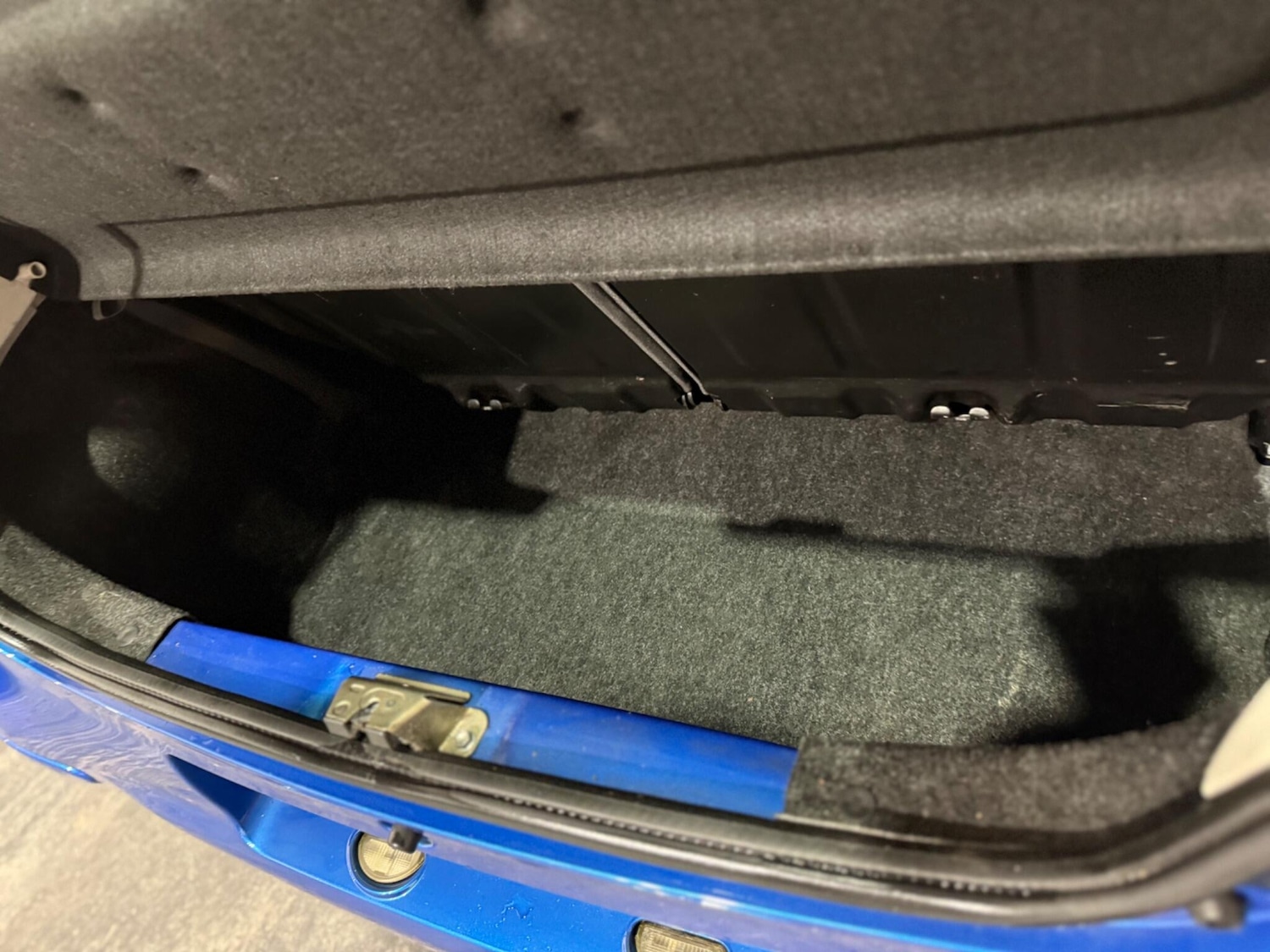 Used Toyota AYGO 2009 for sale - 76849622: Photo 26