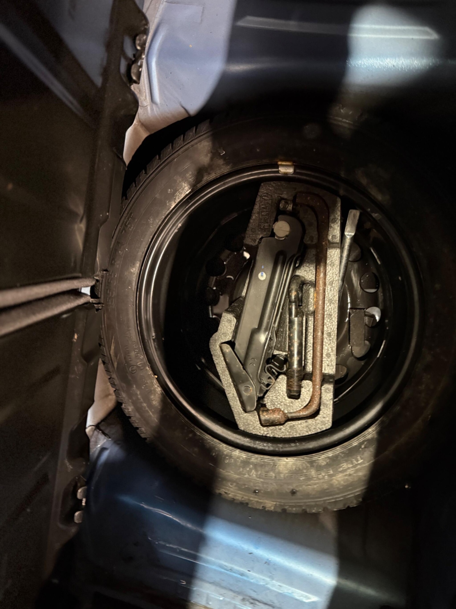 Used Toyota AYGO 2009 for sale - 76849622: Photo 32