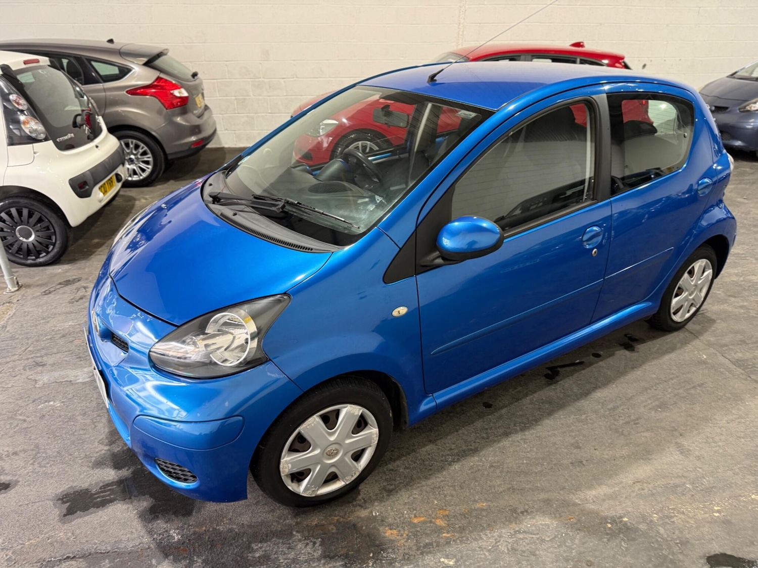 Used Toyota AYGO 2009 for sale - 76849622: Photo 6