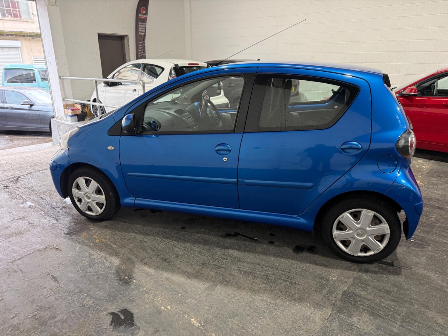 Used Toyota AYGO 2009 for sale - 76849622: Photo 7