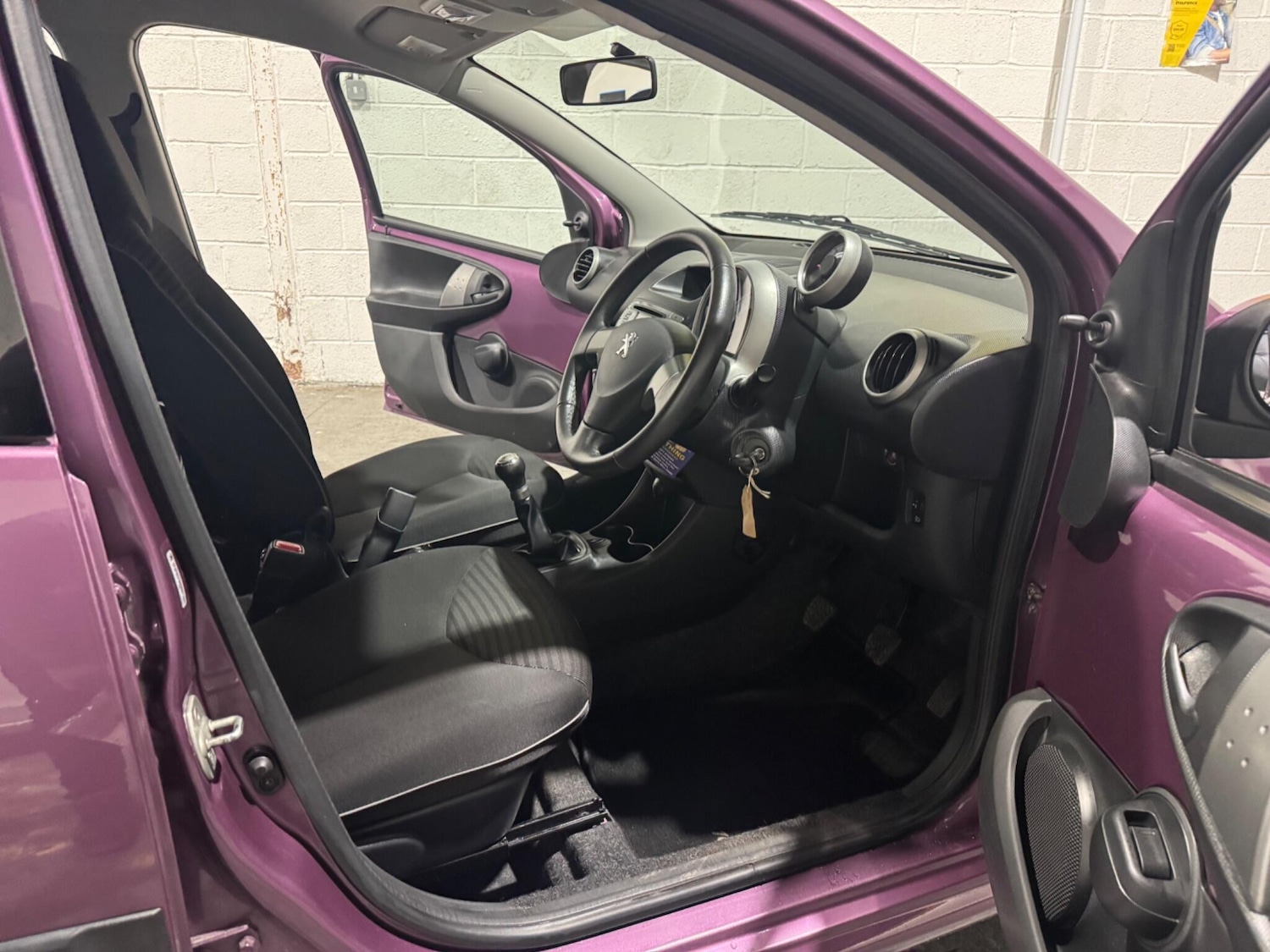 Used Peugeot 107 2013 for sale - 77524959: Photo 24