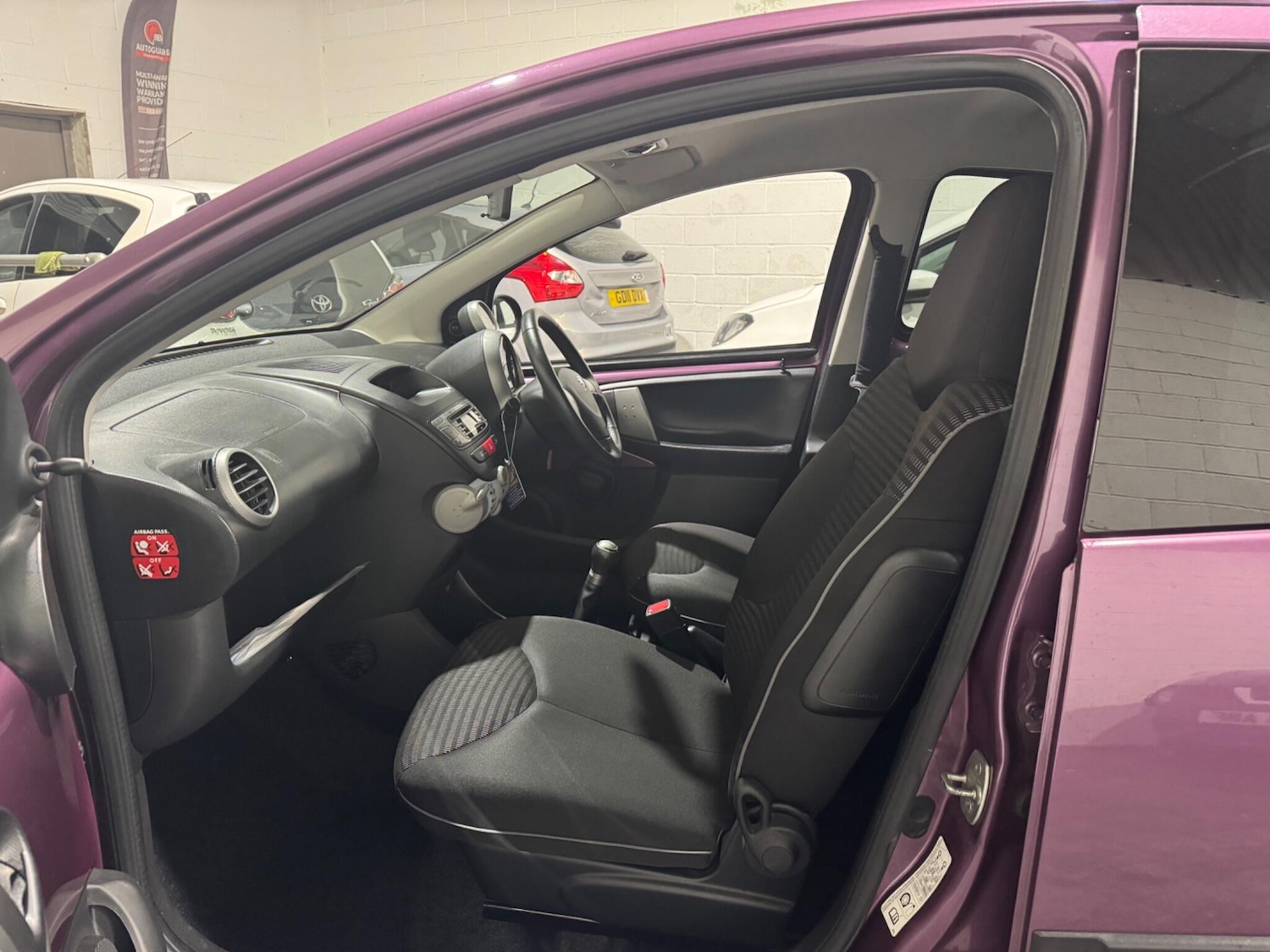 Used Peugeot 107 2013 for sale - 77524959: Photo 37