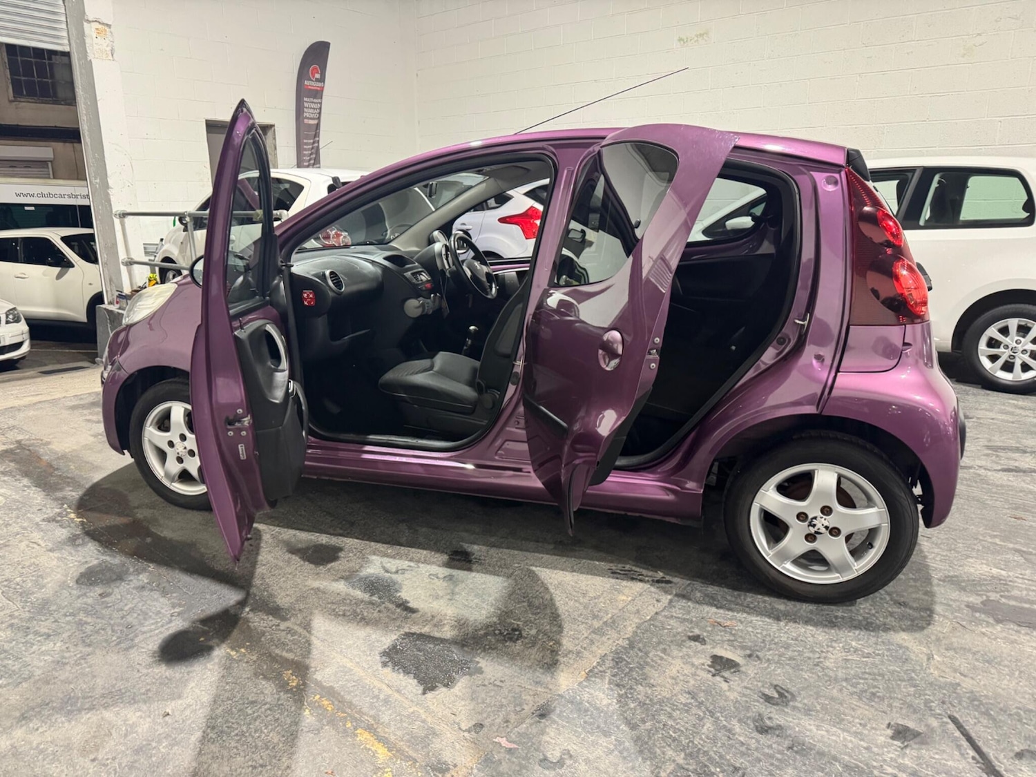 Used Peugeot 107 2013 for sale - 77524959: Photo 39