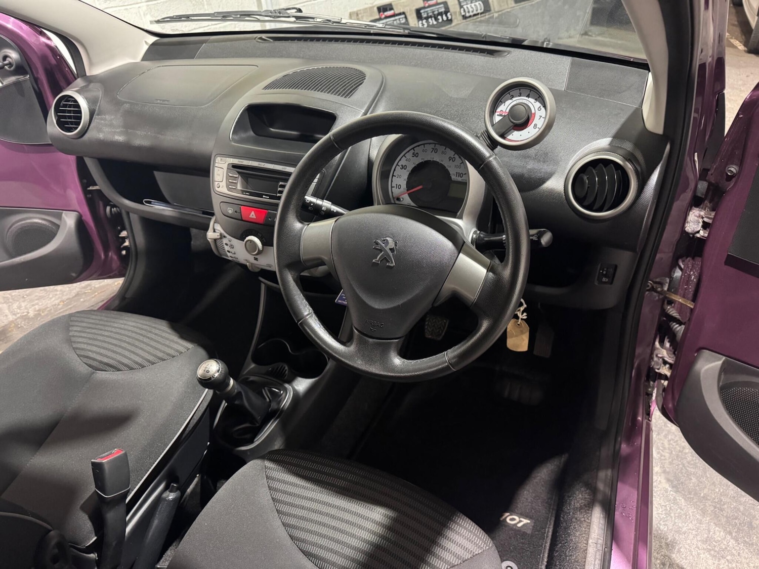 Used Peugeot 107 2013 for sale - 77524959: Photo 41