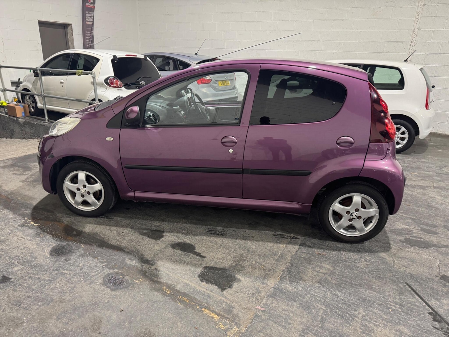 Used Peugeot 107 2013 for sale - 77524959: Photo 8