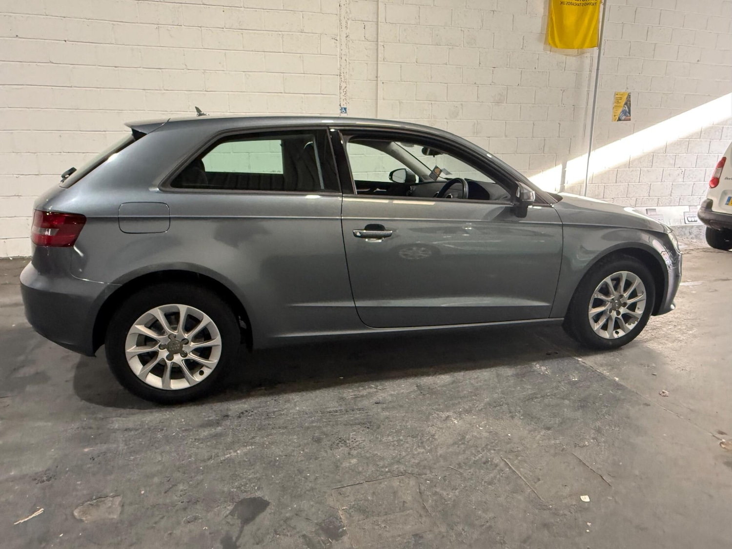Used Audi A3 2014 for sale - 77203580: Photo 15