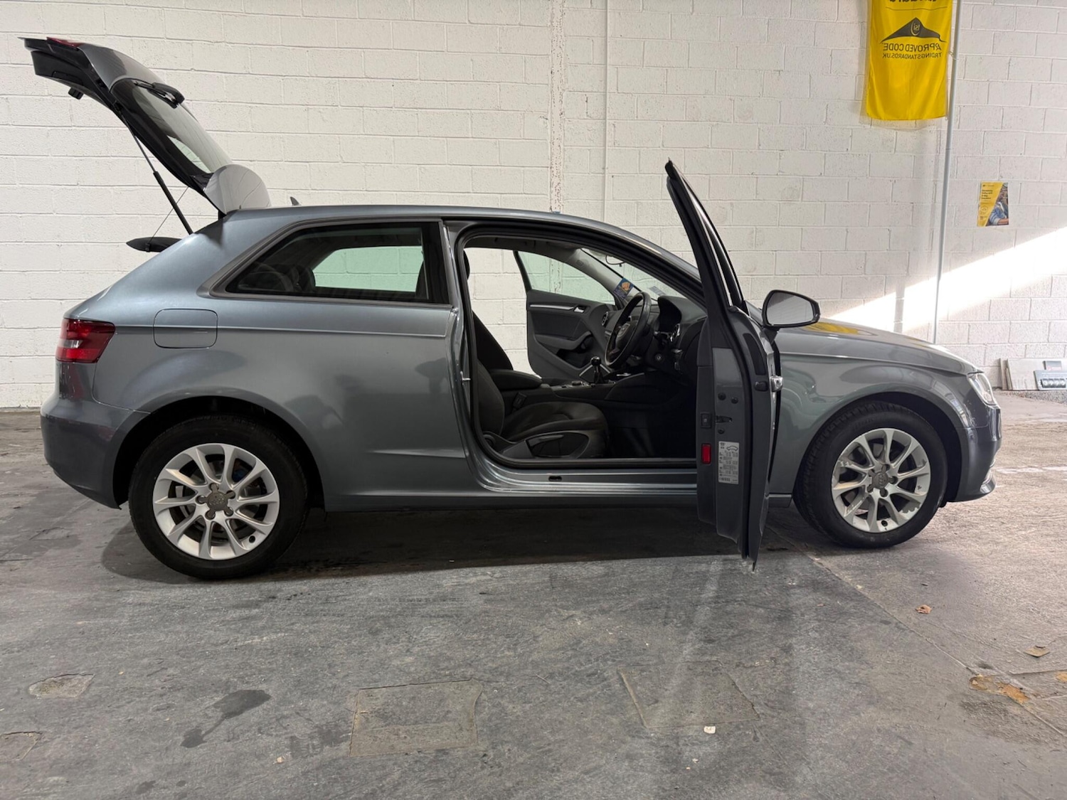 Used Audi A3 2014 for sale - 77203580: Photo 16