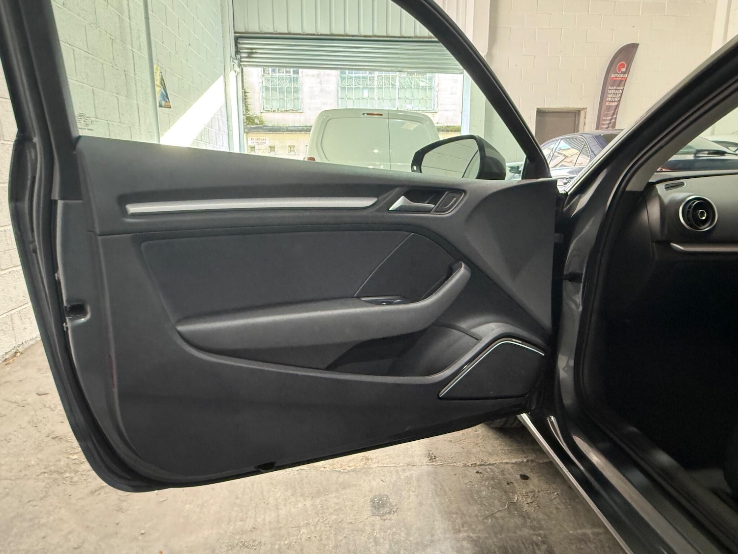 Used Audi A3 2014 for sale - 77203580: Photo 29