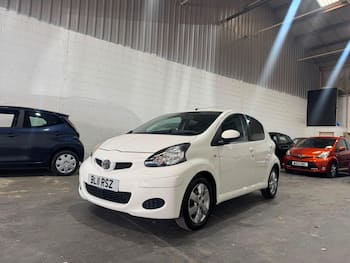Used Toyota AYGO 2011 for sale - 79756467: Photo