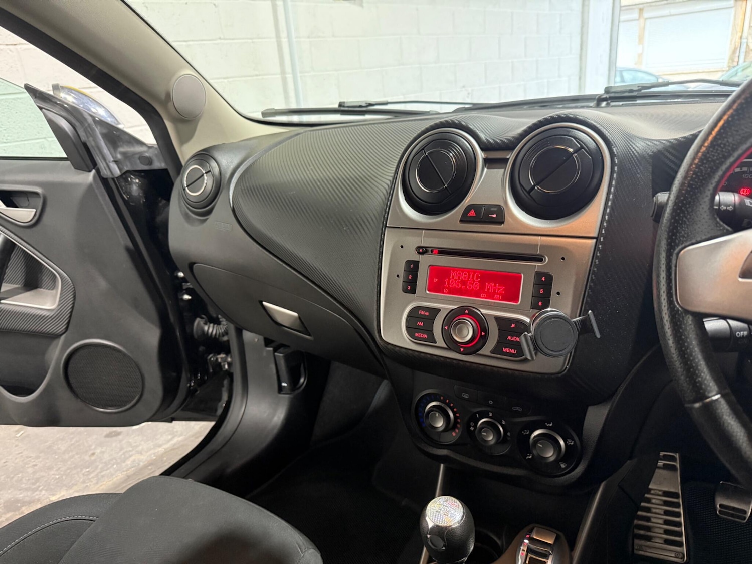 Used Alfa Romeo MiTo 2013 for sale - 76377963: Photo 41