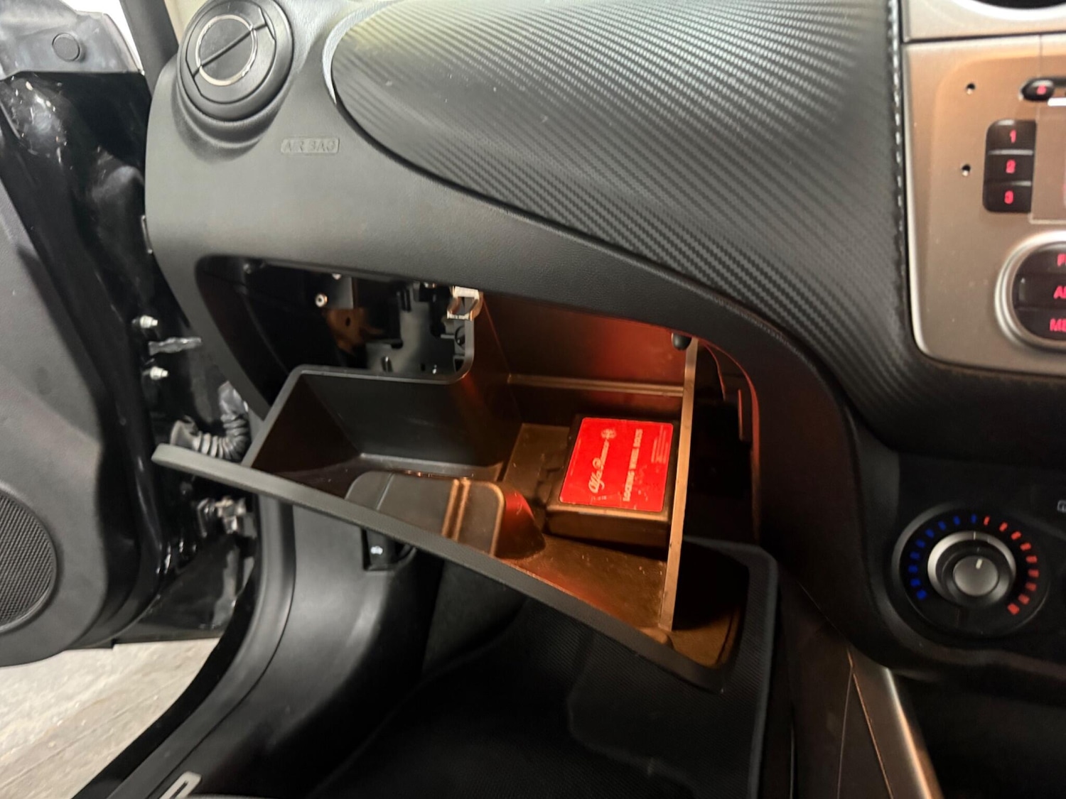 Used Alfa Romeo MiTo 2013 for sale - 76377963: Photo 42