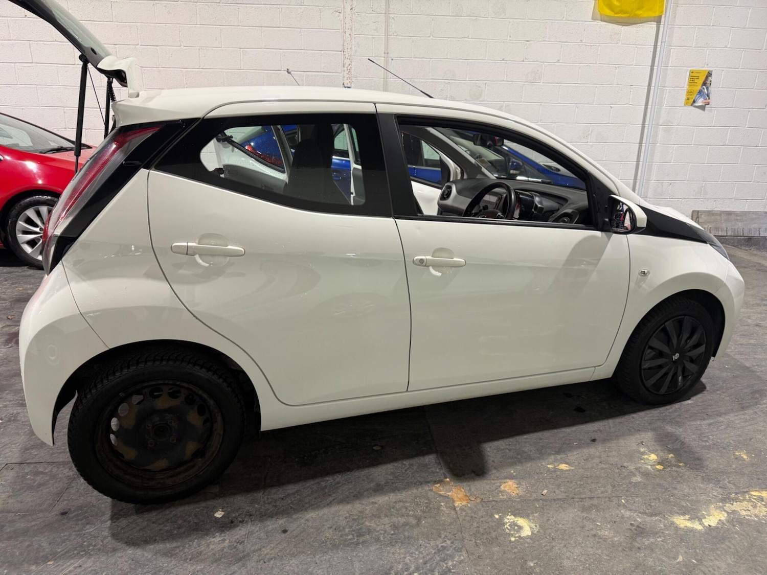 Used Toyota AYGO for sale - 77267978: Photo 18
