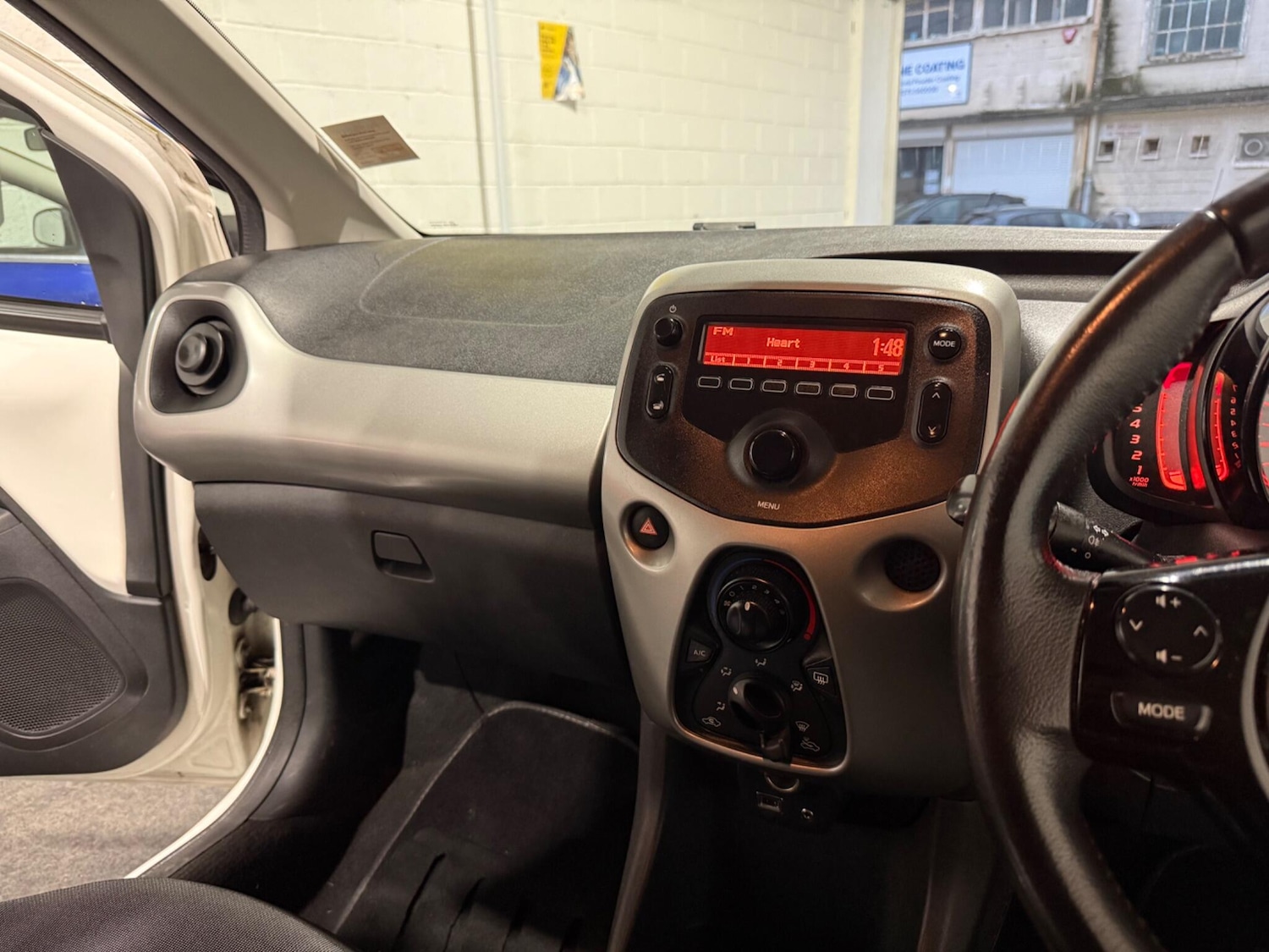 Used Toyota AYGO for sale - 77267978: Photo 22