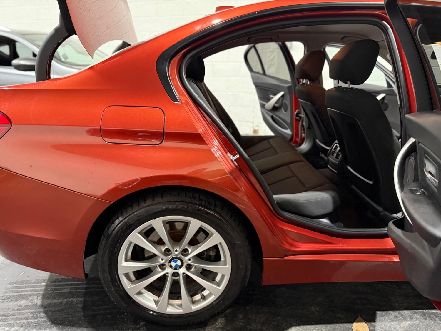 Used BMW 3 Series for sale - 76728706: Photo 43