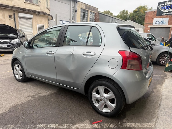 Used Toyota Yaris 2006 for sale - 76259346: Photo 8