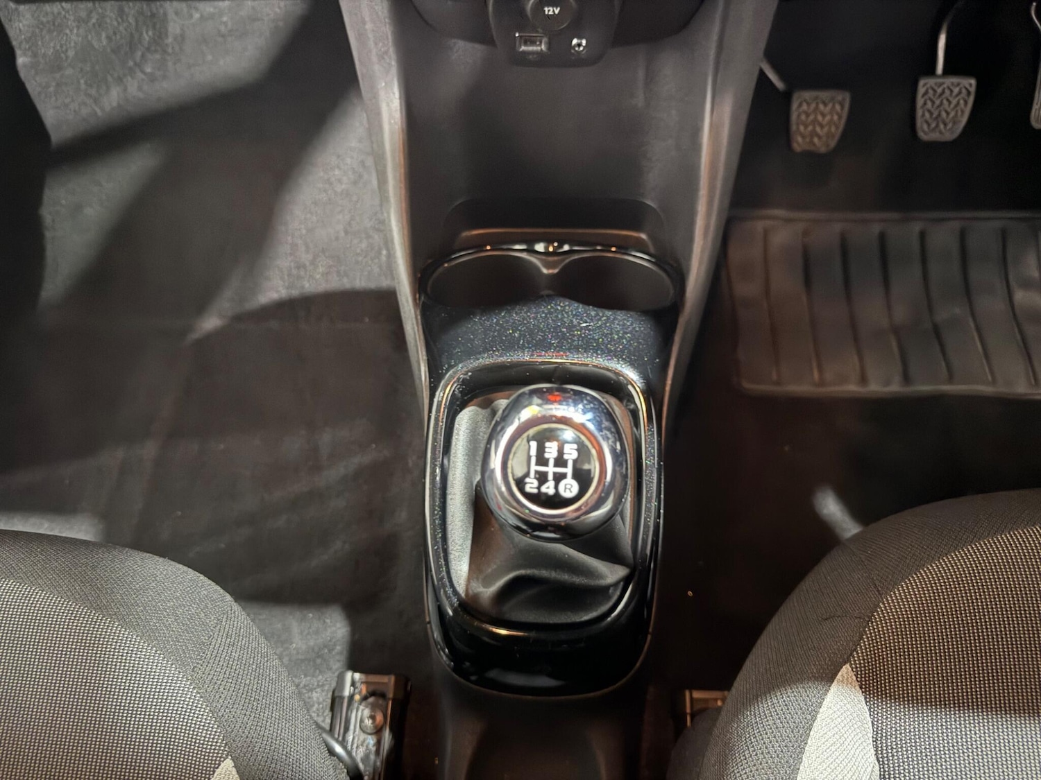 Used Toyota AYGO 2014 for sale - 76850490: Photo 24