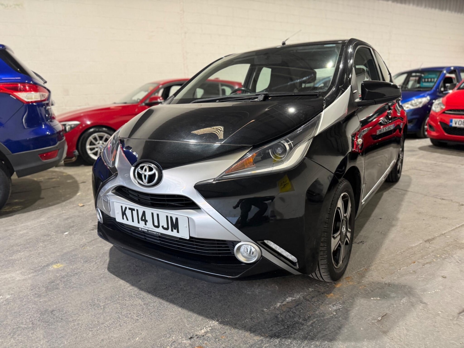 Used Toyota AYGO 2014 for sale - 76850490: Photo 3