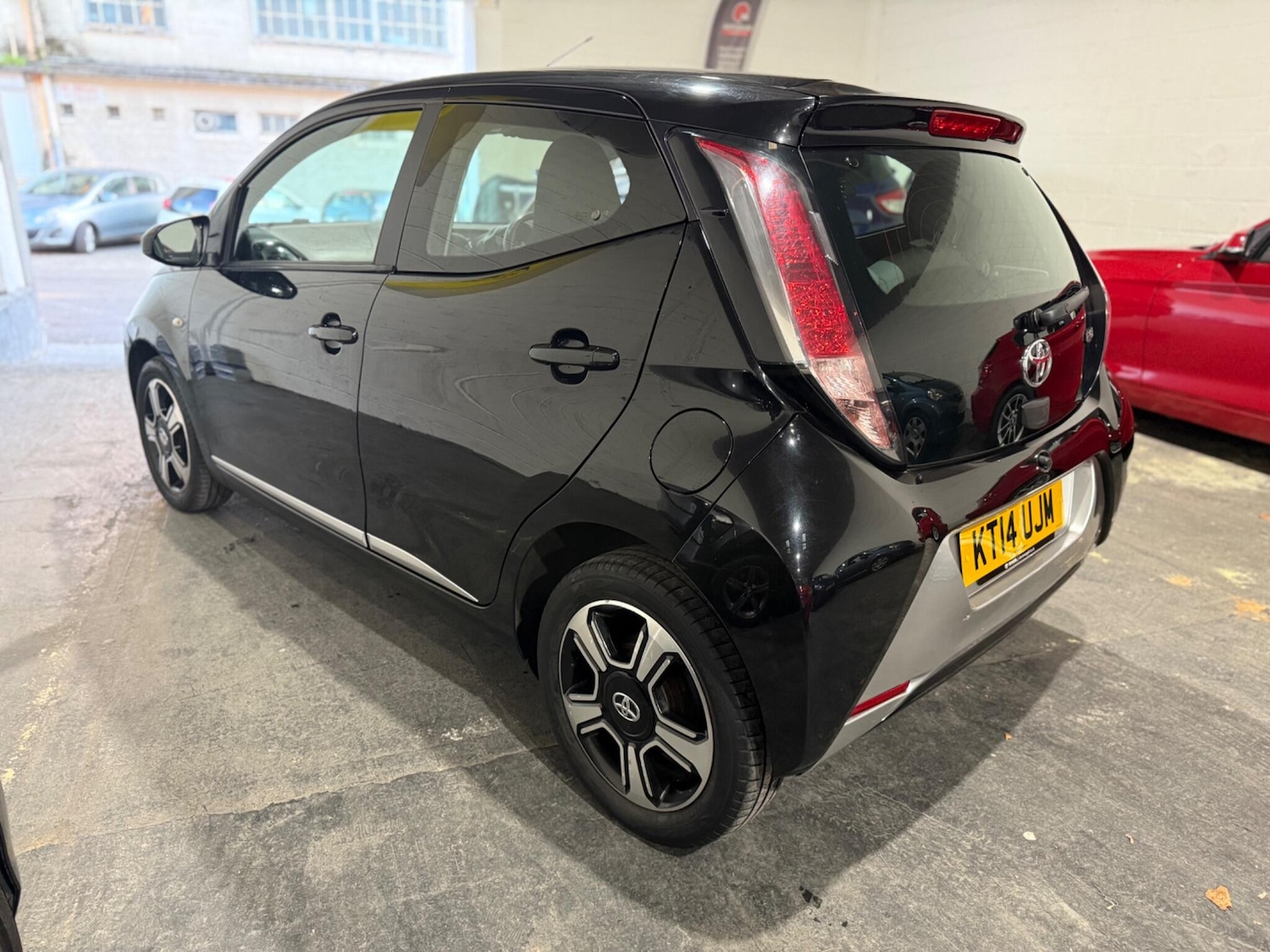 Used Toyota AYGO 2014 for sale - 76850490: Photo 4