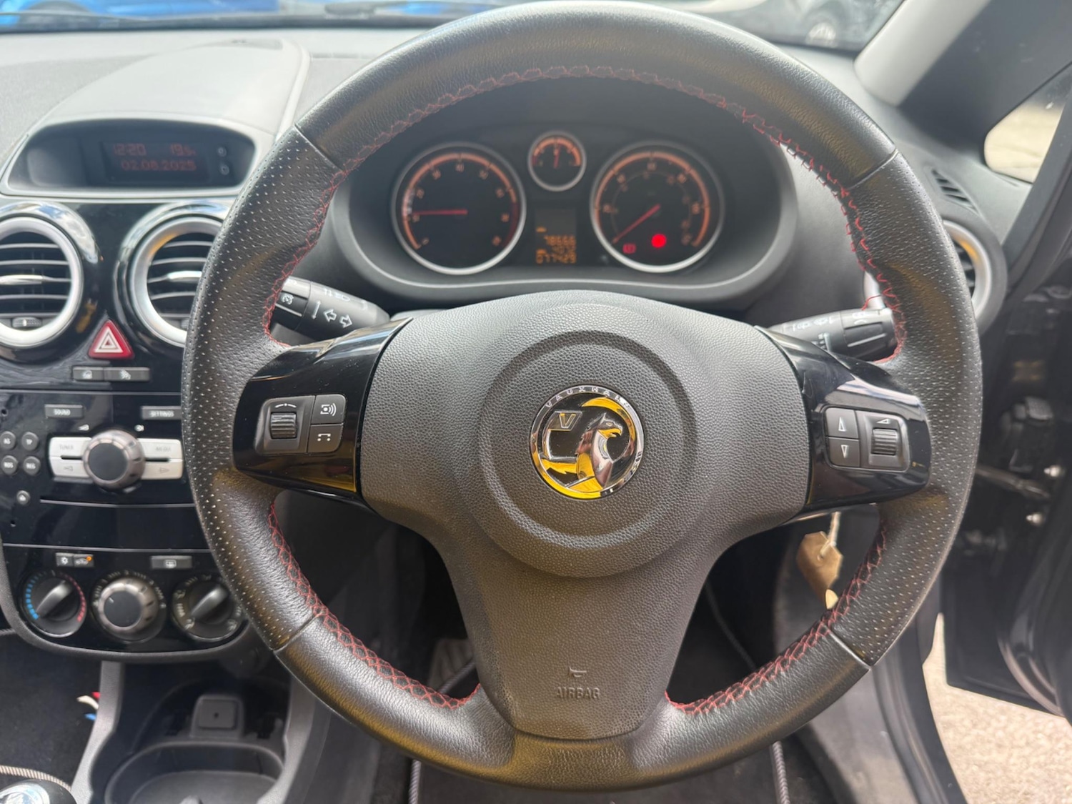 Vehicle 33