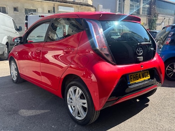 Used Toyota AYGO 2015 for sale - 79106260: Photo