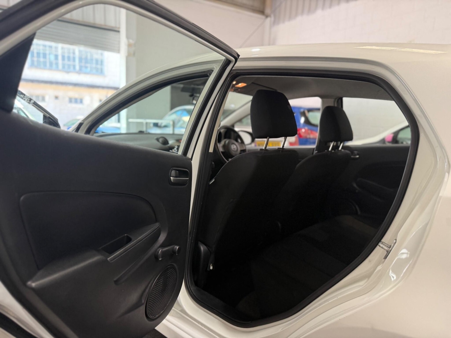 Used Mazda Mazda2 2012 for sale - 76189913: Photo 22