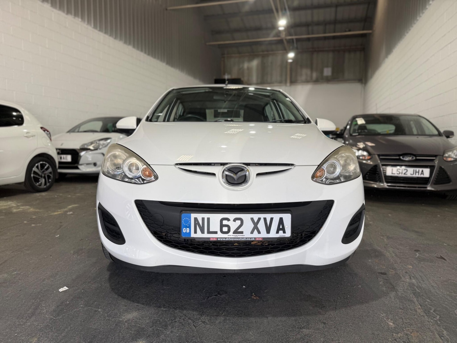 Used Mazda Mazda2 2012 for sale - 76189913: Photo 6