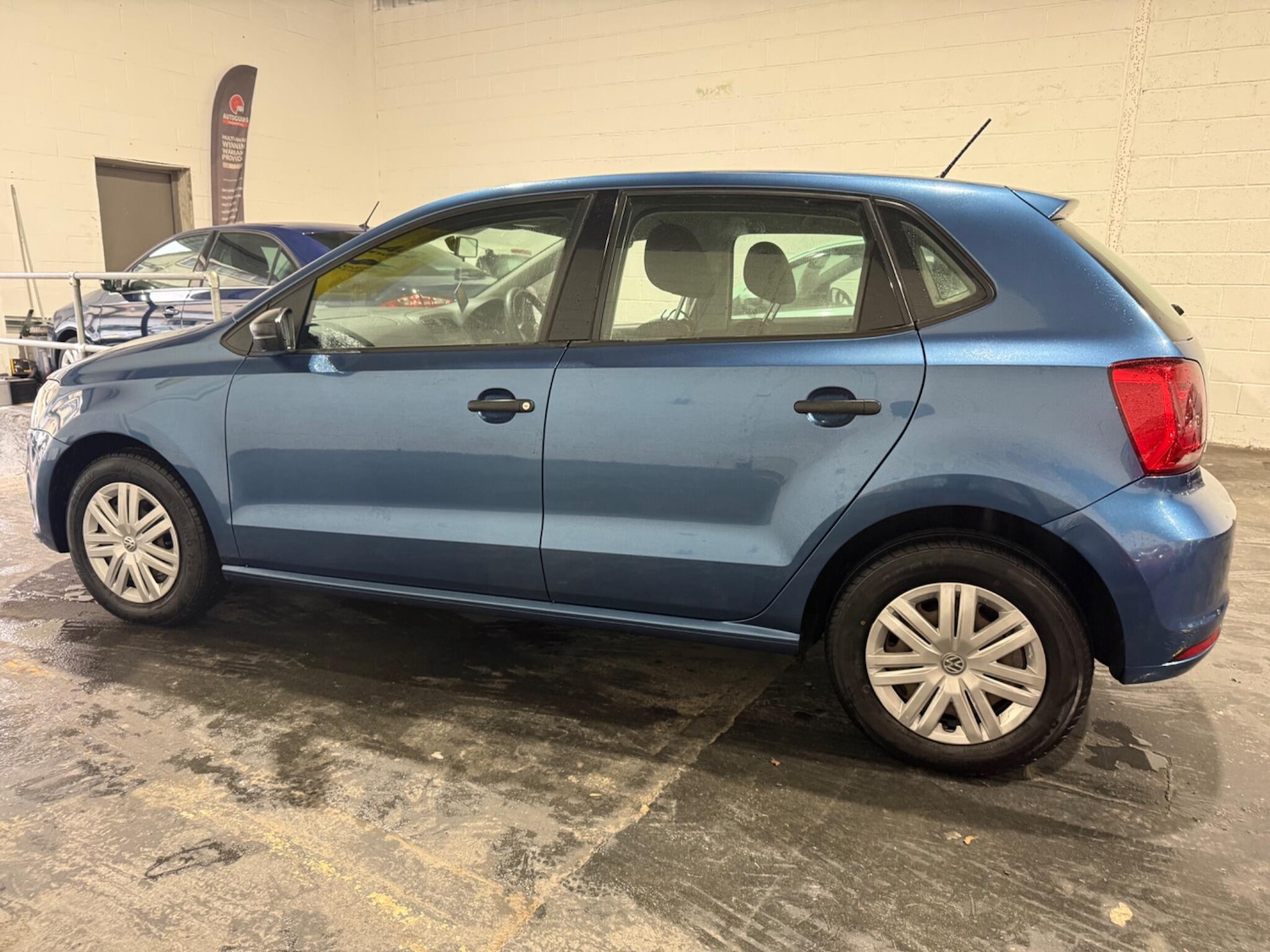 Used Volkswagen Polo 2016 for sale - 77216215: Photo 10