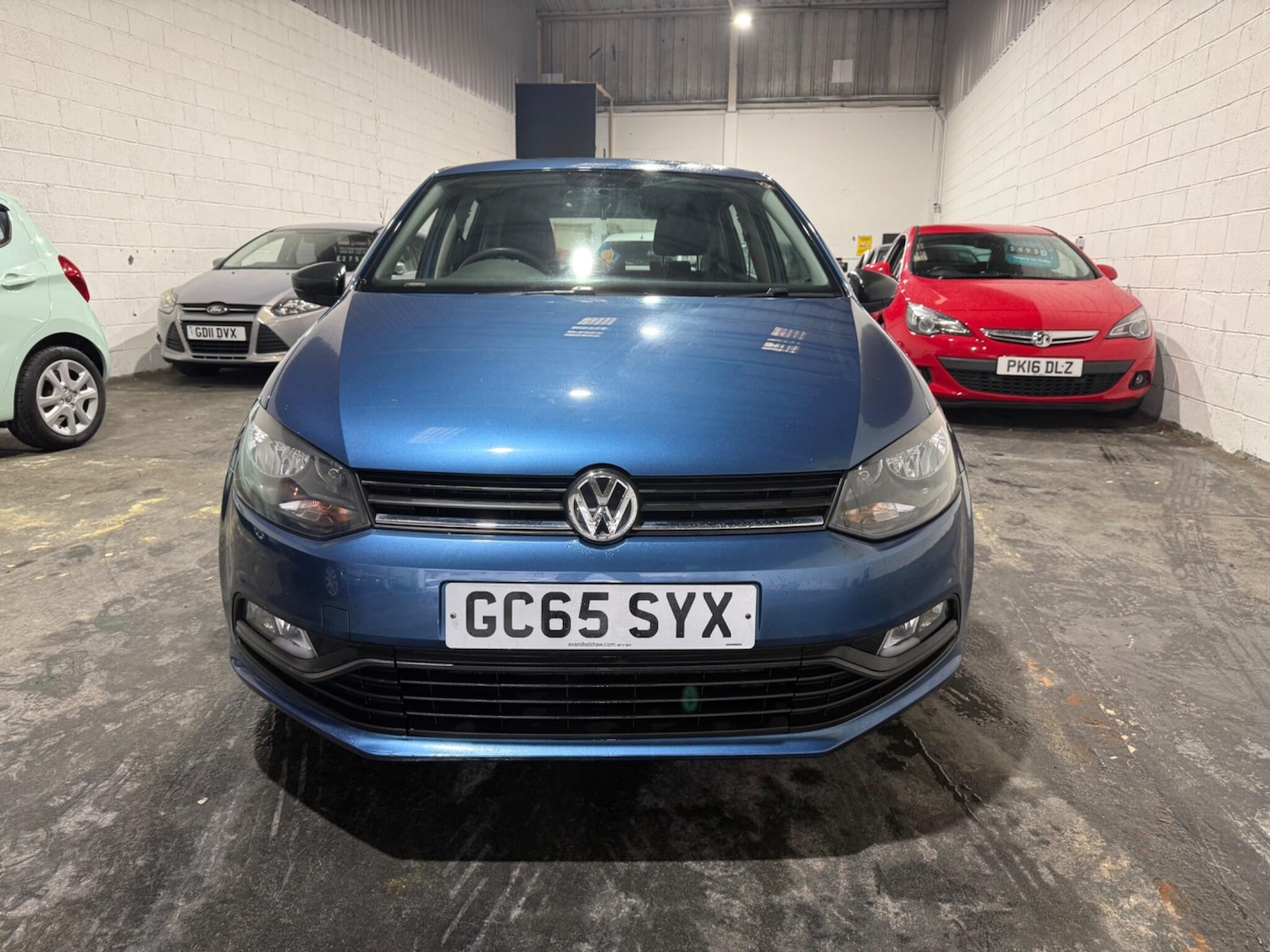 Used Volkswagen Polo 2016 for sale - 77216215: Photo 2