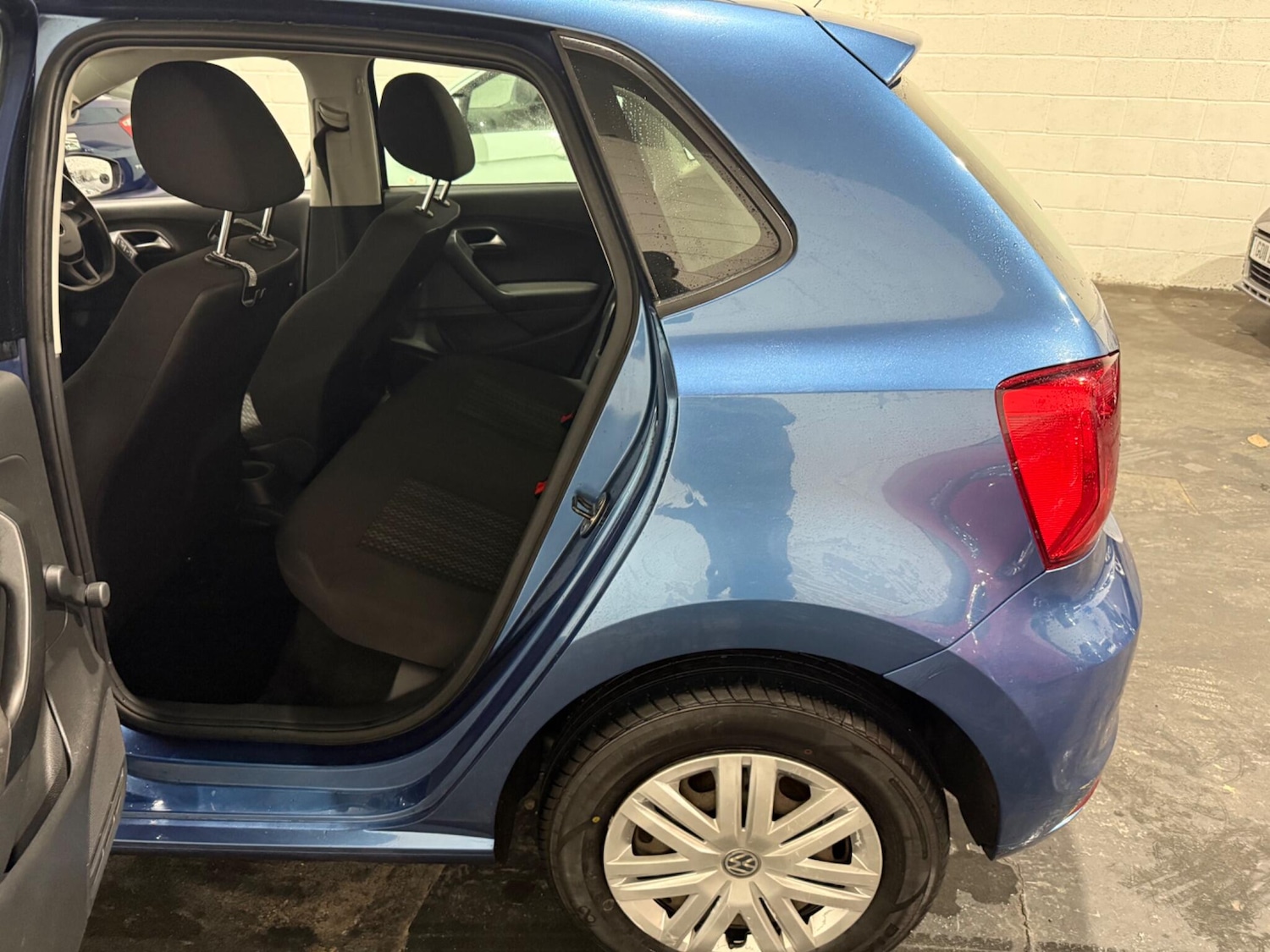 Used Volkswagen Polo 2016 for sale - 77216215: Photo 40