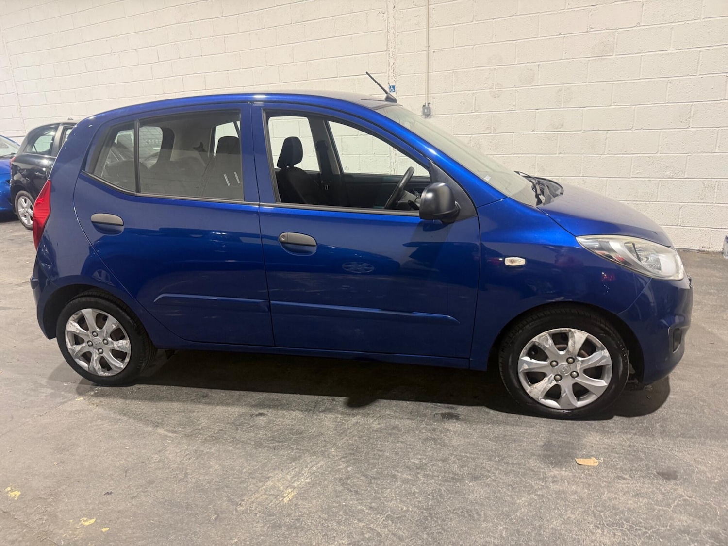 Used Hyundai i10 2013 for sale - 76849896: Photo 15