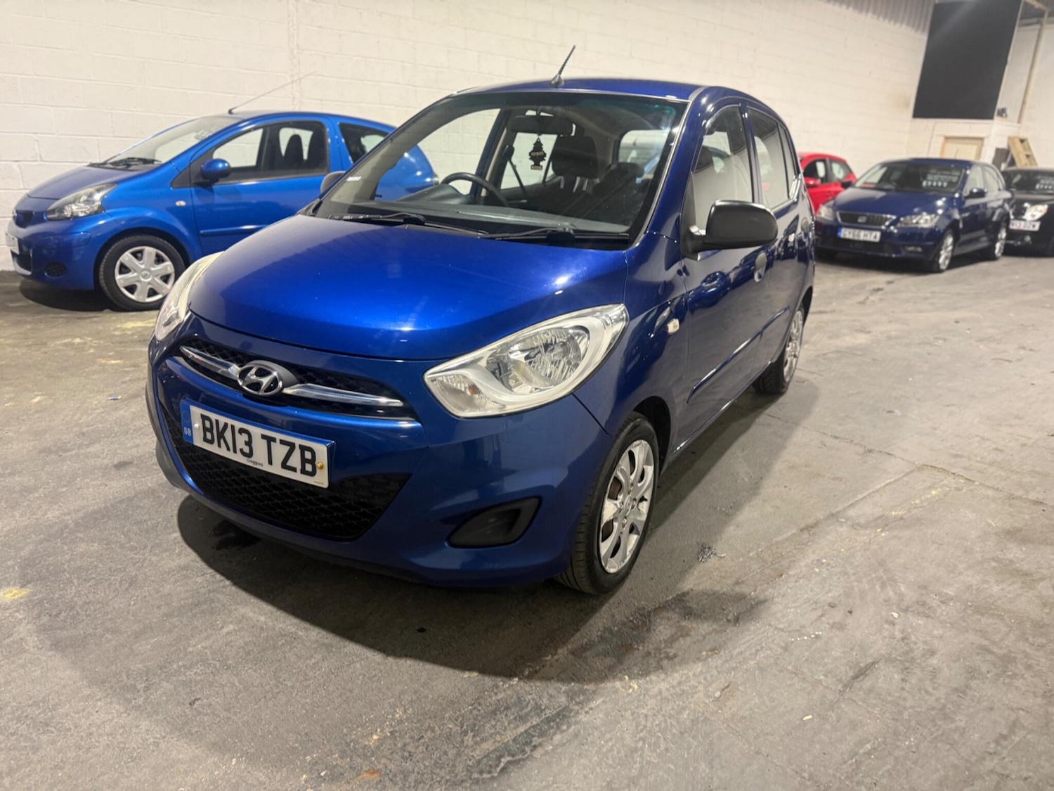 Used Hyundai i10 2013 for sale - 76849896: Photo 3