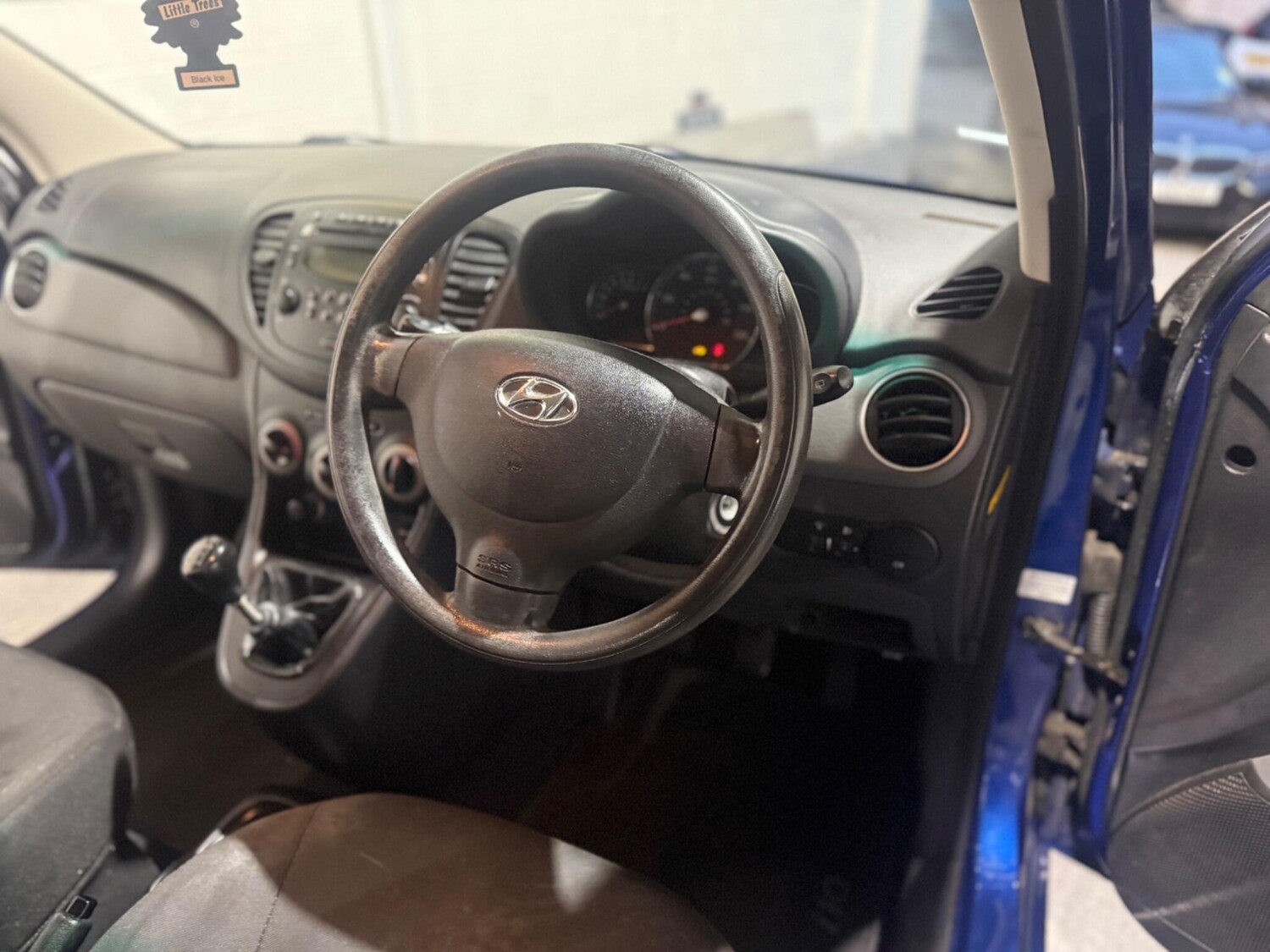 Used Hyundai i10 2013 for sale - 76849896: Photo 34