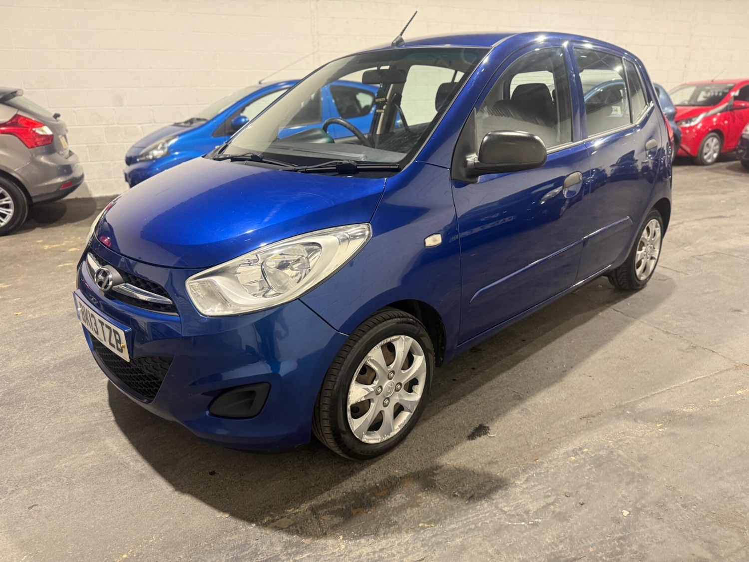 Used Hyundai i10 2013 for sale - 76849896: Photo 6