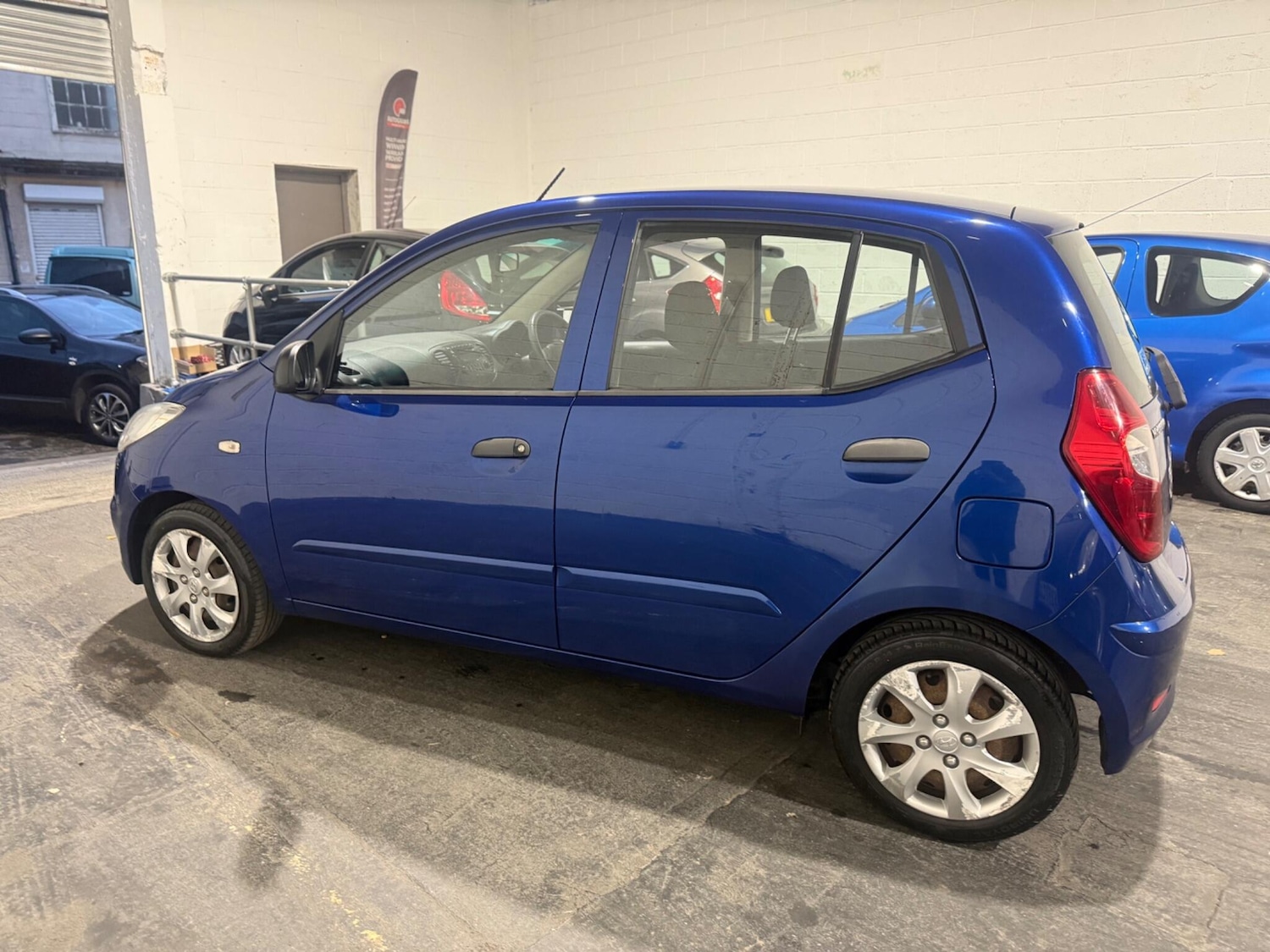 Used Hyundai i10 2013 for sale - 76849896: Photo 8