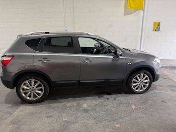 Nissan - Qashqai