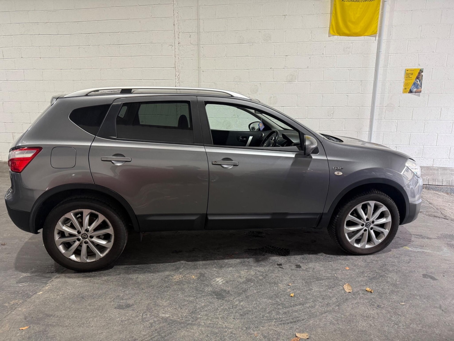 Used Nissan Qashqai 2013 for sale - 76850084: Photo 2
