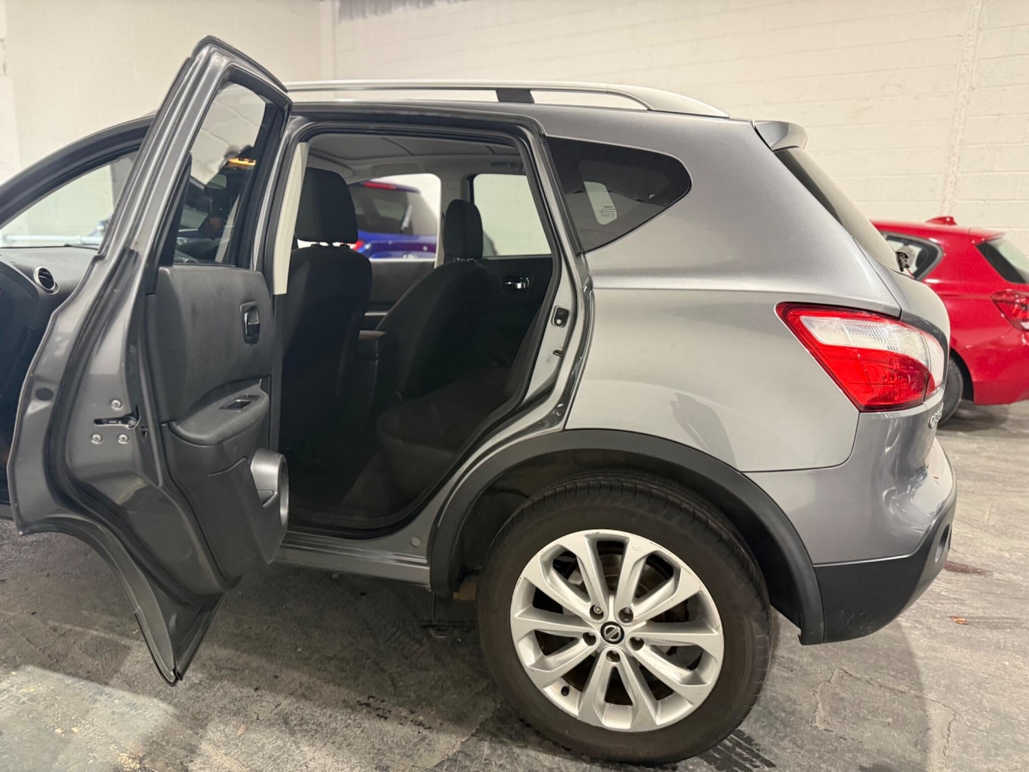 Used Nissan Qashqai 2013 for sale - 76850084: Photo 23