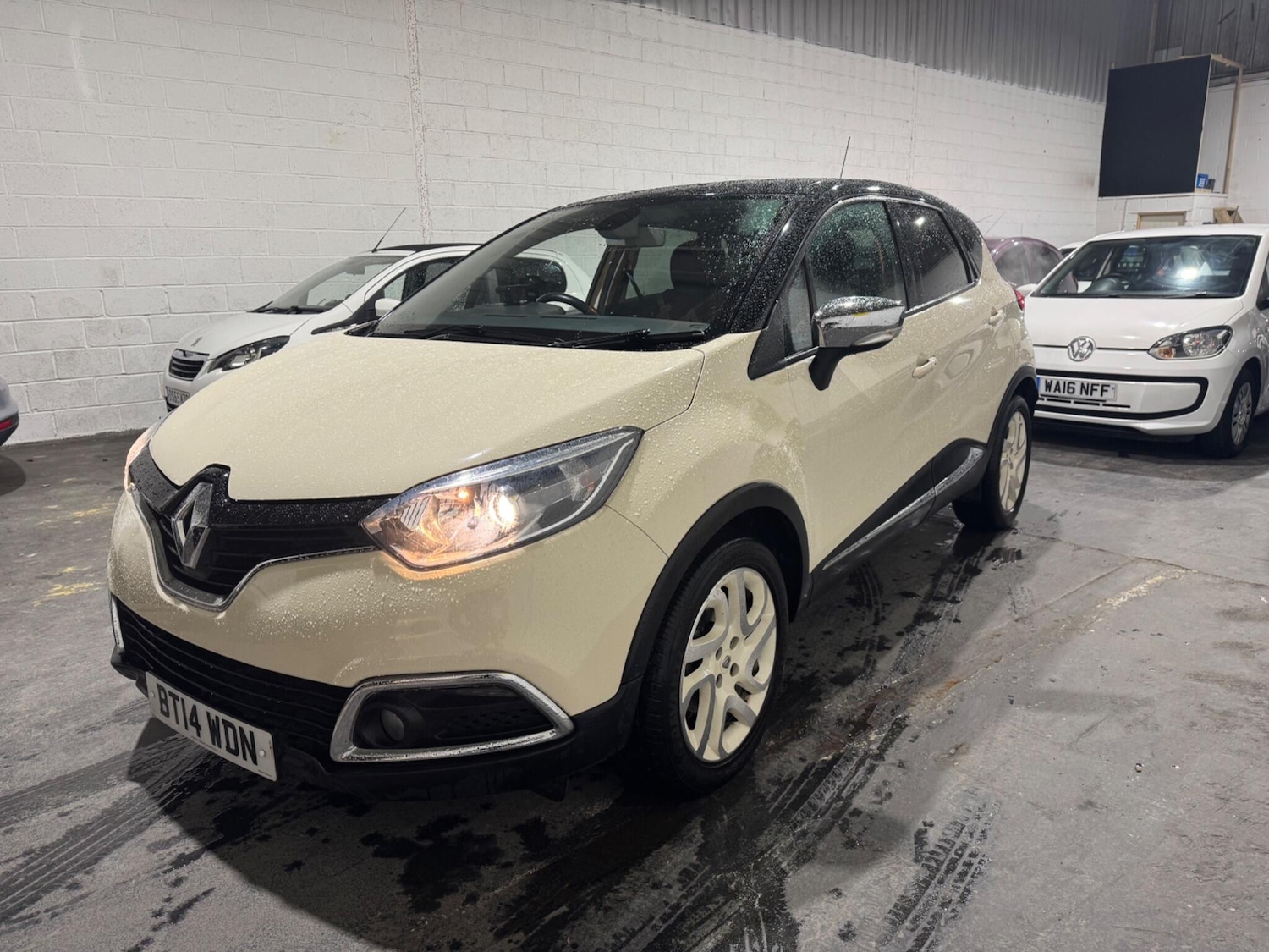 Used Renault Captur 2014 for sale - 77550130: Photo 10