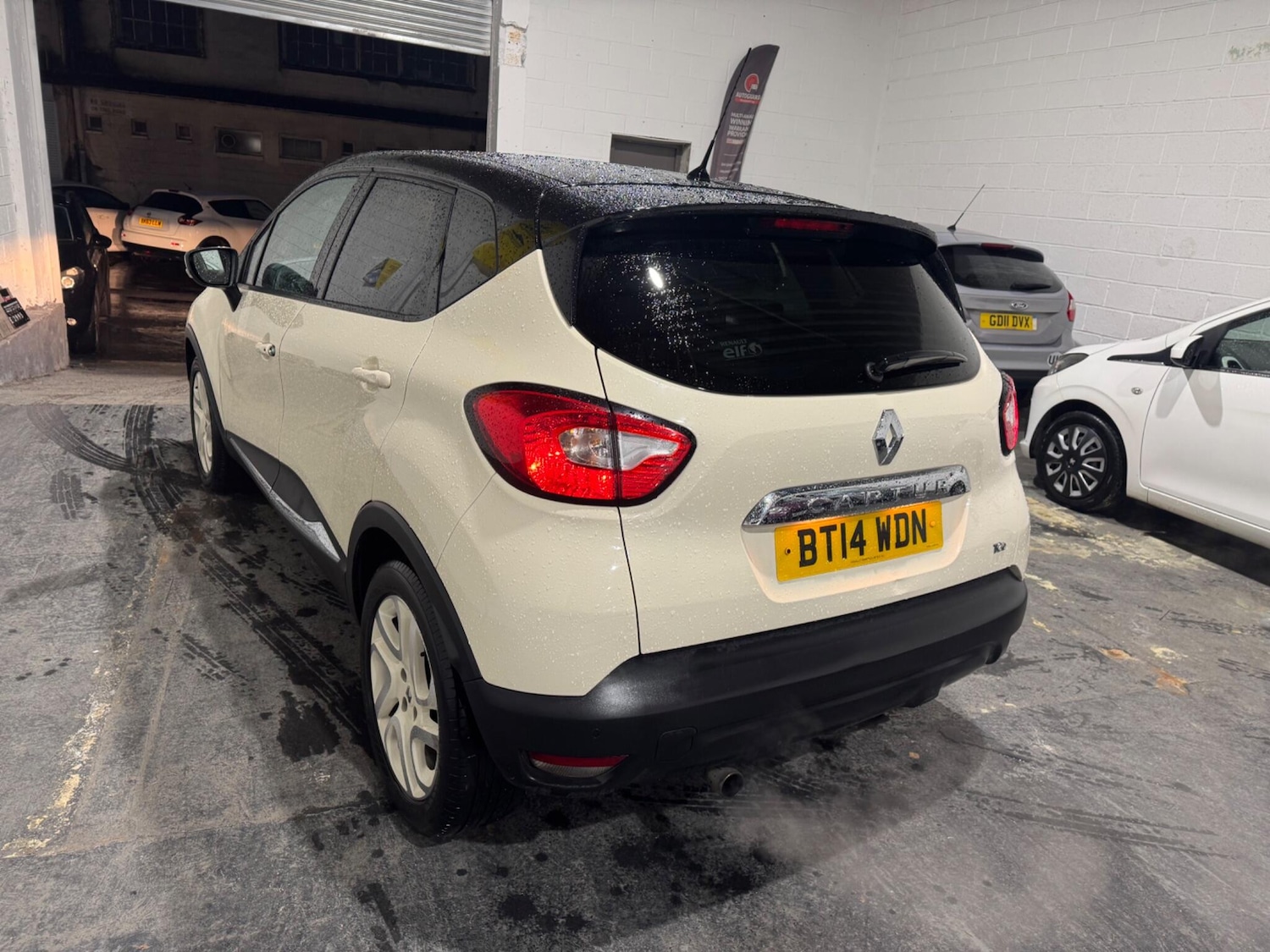 Used Renault Captur 2014 for sale - 77550130: Photo 11