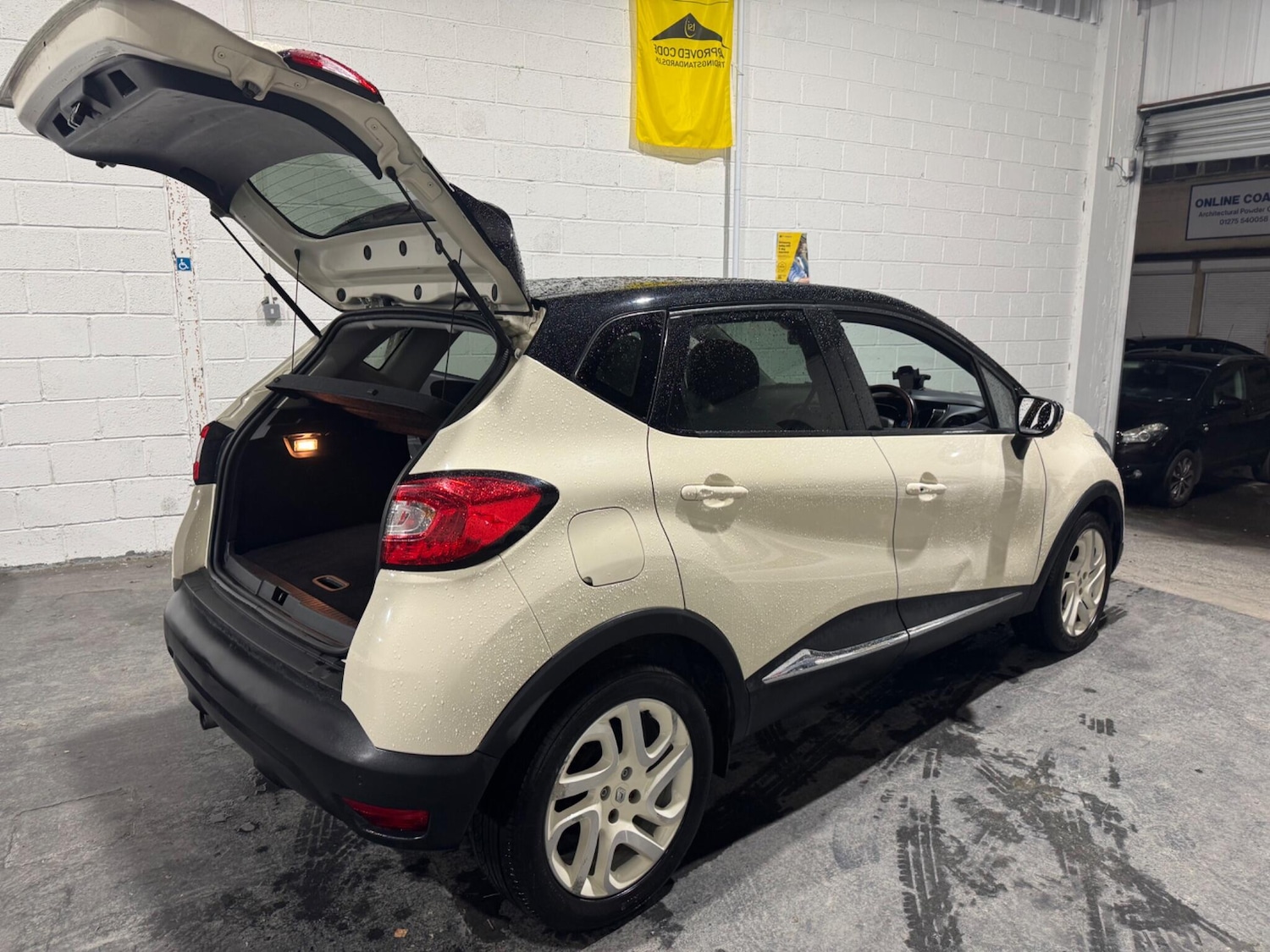 Used Renault Captur 2014 for sale - 77550130: Photo 25